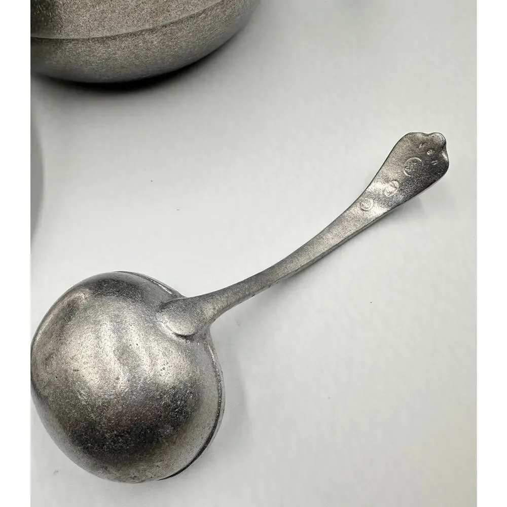 Wilton Armetale Plough Tavern Hollowware Satin Pewter Soup Tureen Lid & Ladle